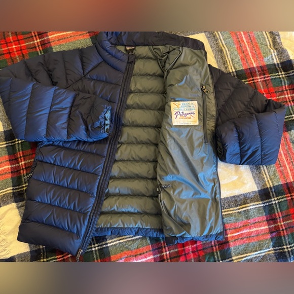 Patagonia Down Sweater Jacket Boys Size L 12 in excellent condition. Navy Color. - Picture 5 of 13